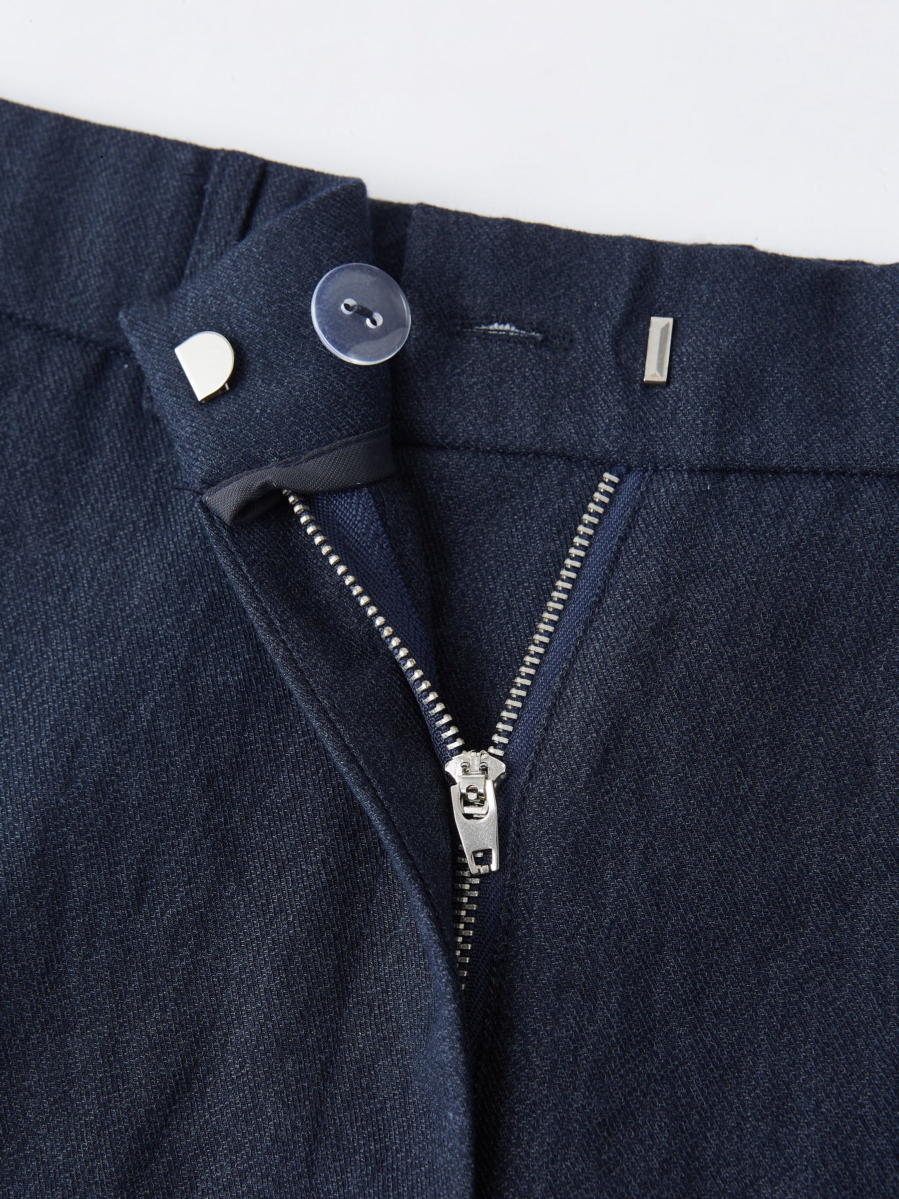 European Linen-Like Mid Rise Flared Pant with Pockets
