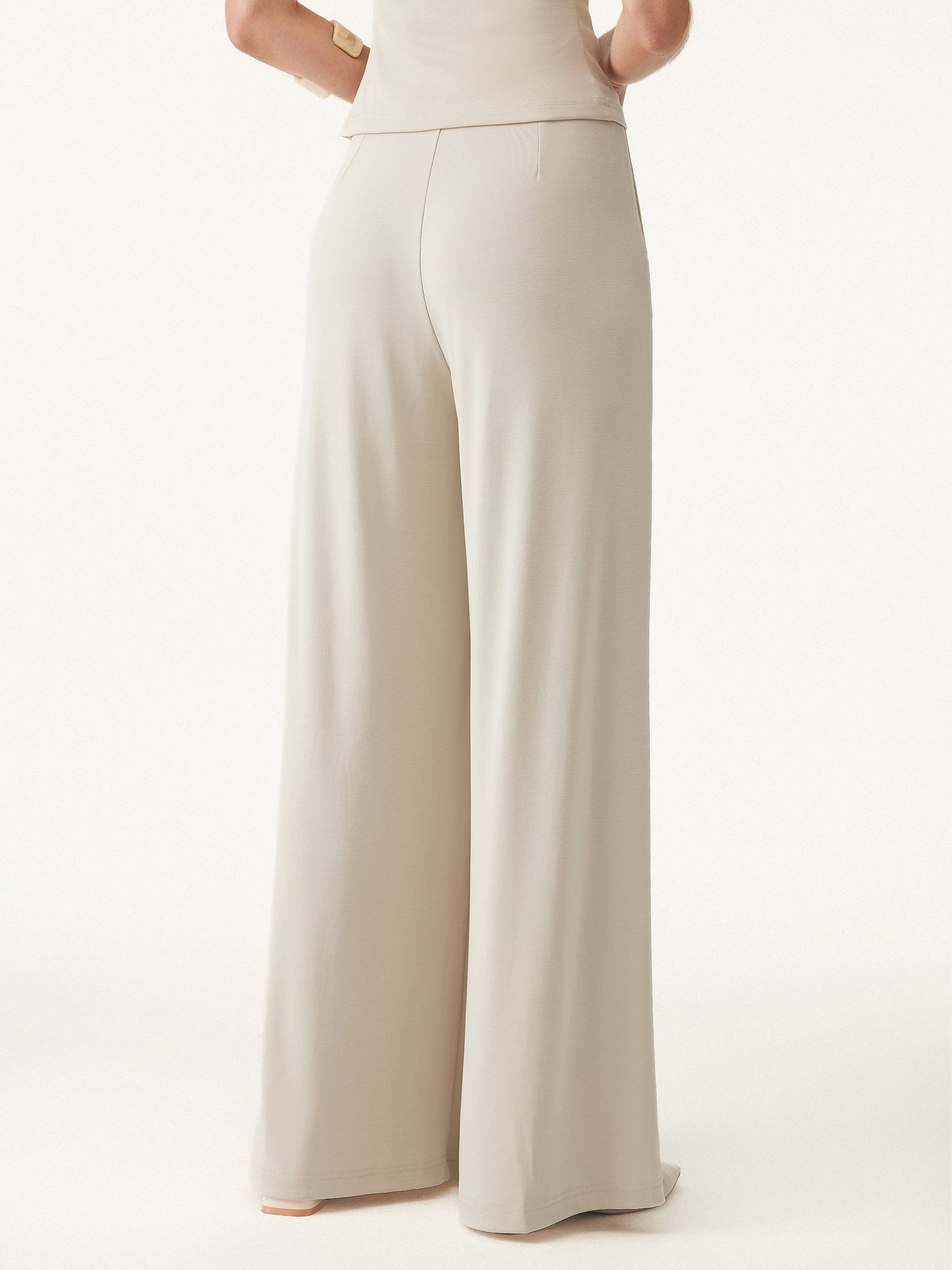 Sandwashed Mid Rise Pleated Wide Leg Palazzo Pant with Pockets