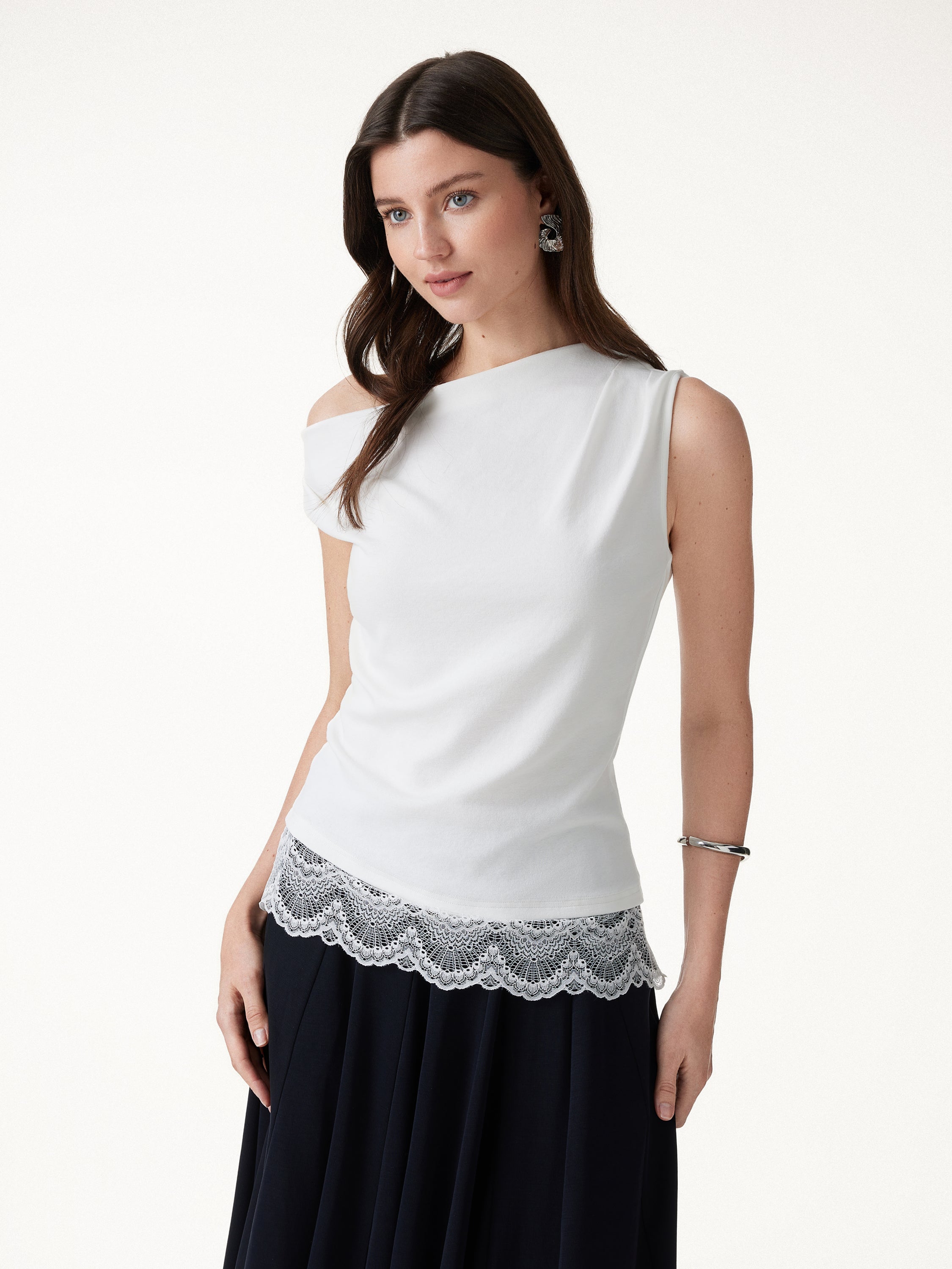 Lace Trim Cotton Lyocell Asymmetrical Shoulder Top