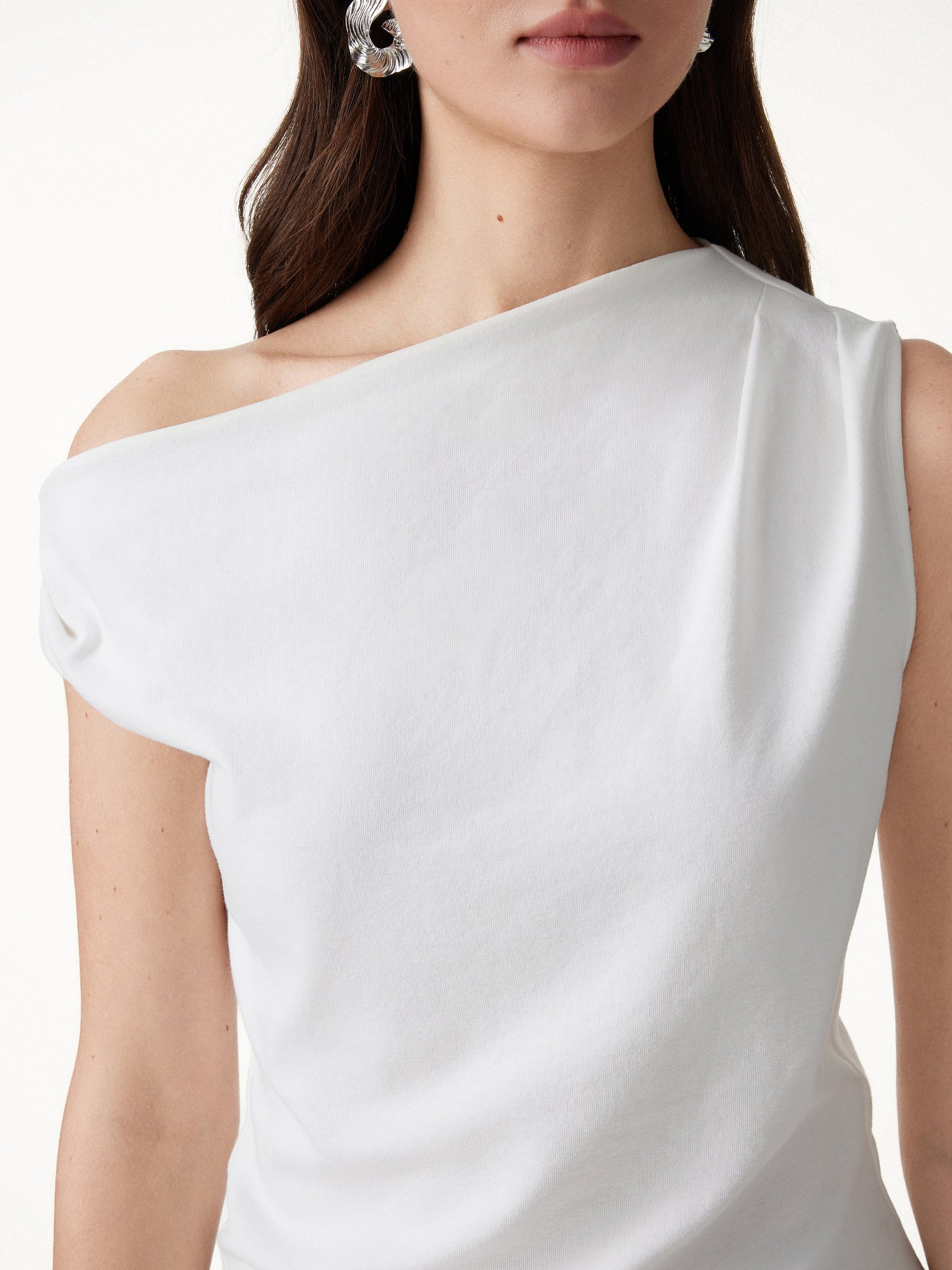 Lace Trim Cotton Lyocell Asymmetrical Shoulder Top