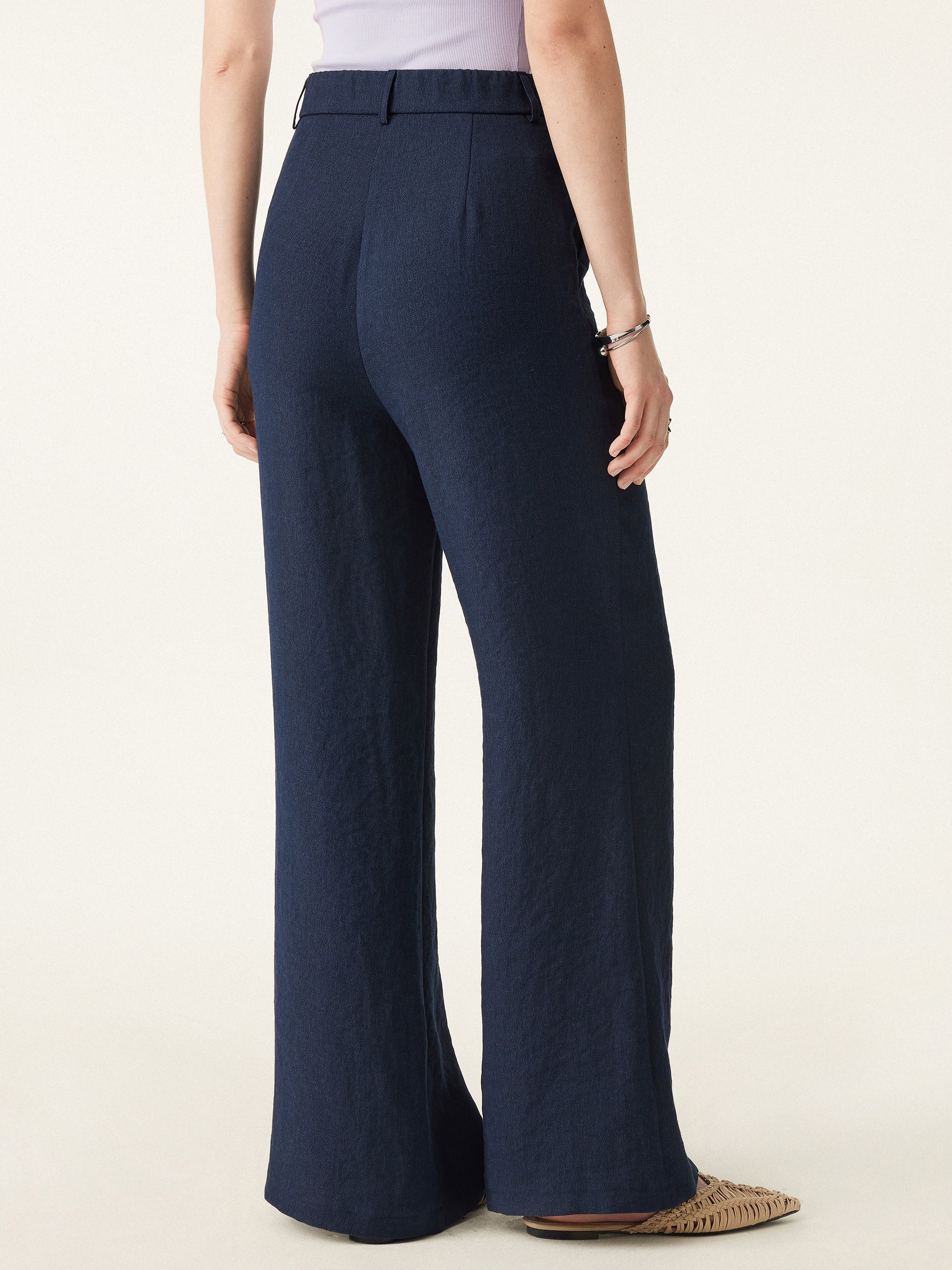 European Linen-Like Mid Rise Flared Pant with Pockets
