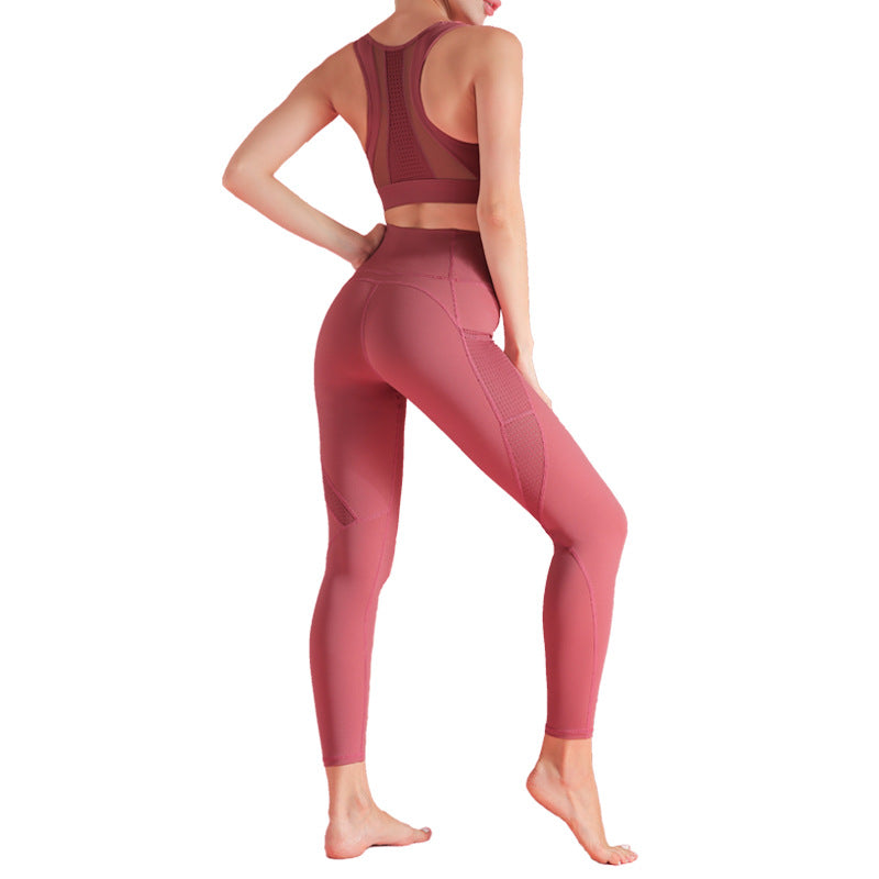 Women's Mesh Panel Sports Bra - Breathable Fitness & Yoga Bra