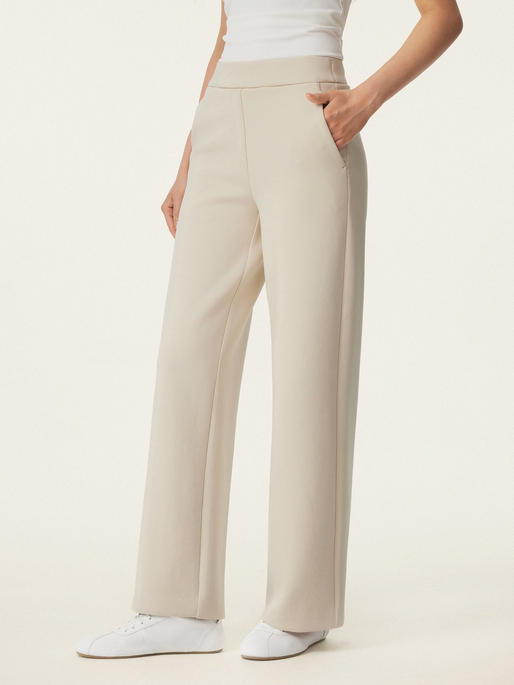 Textured Mid Rise Pull-on Straight Pant with Pockets