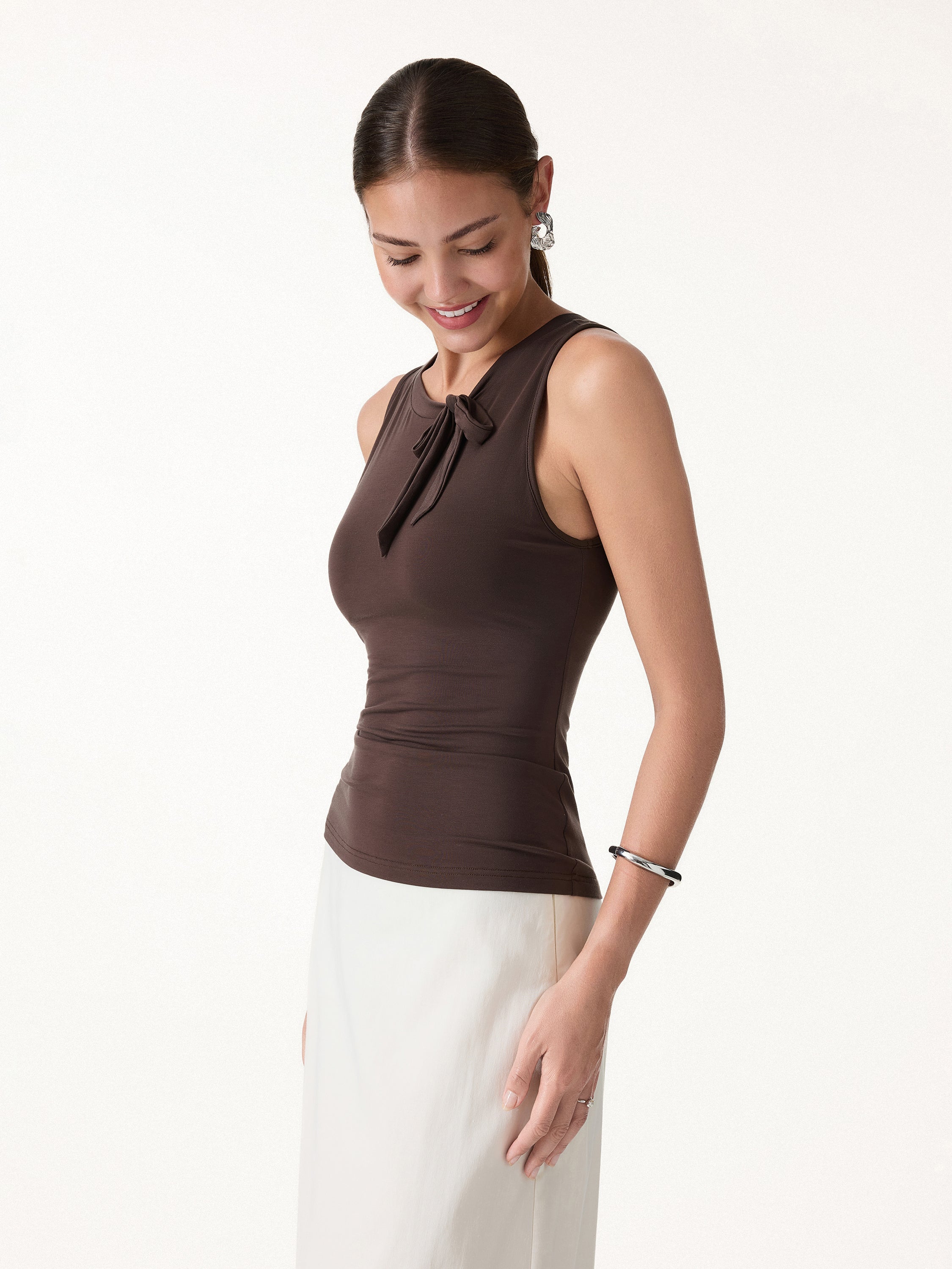 Milky Smooth Round Neck Sleeveless Top with Bow
