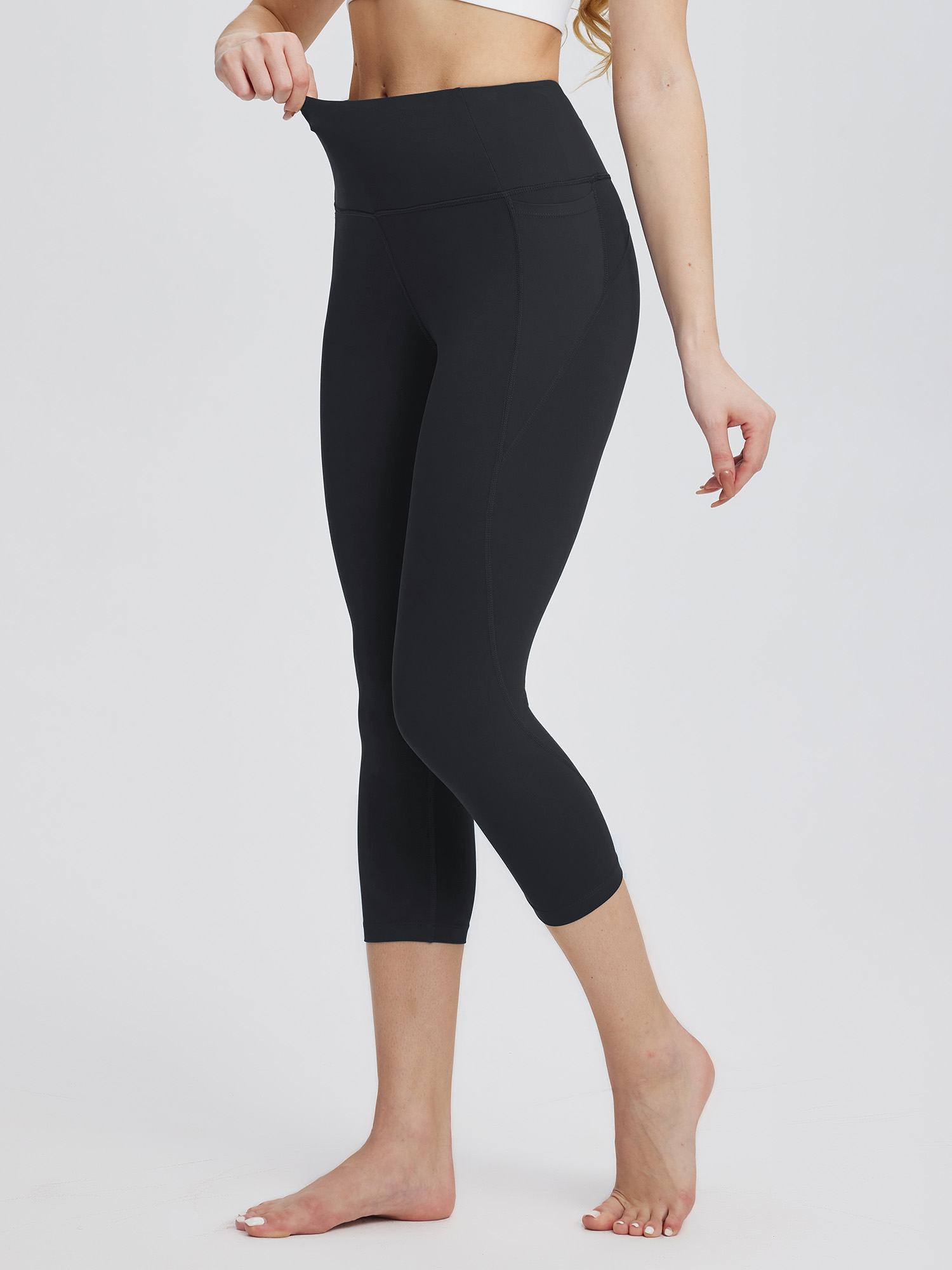 Women's Plus Size High-Waisted Capris