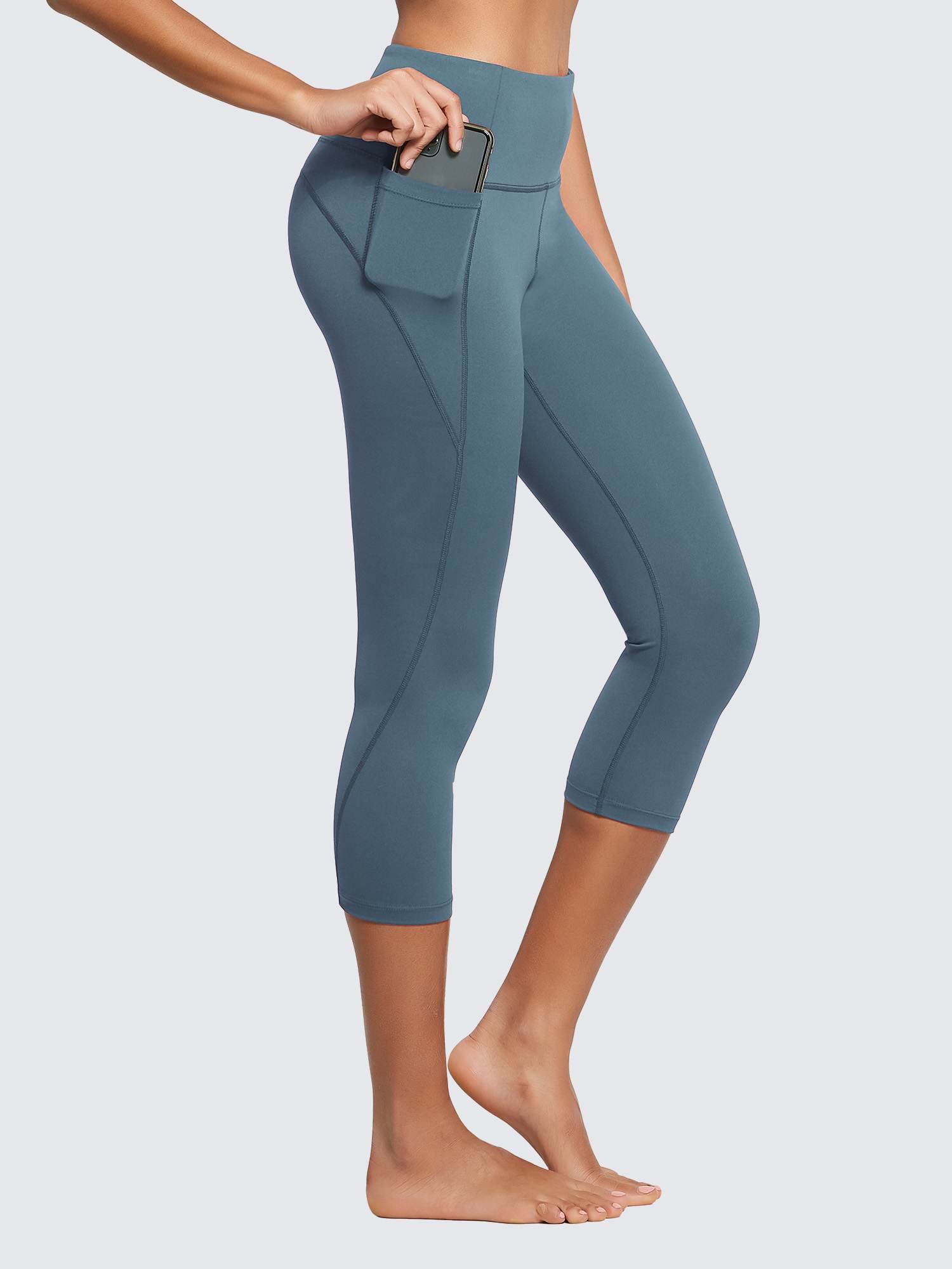 Women's Plus Size High-Waisted Capris