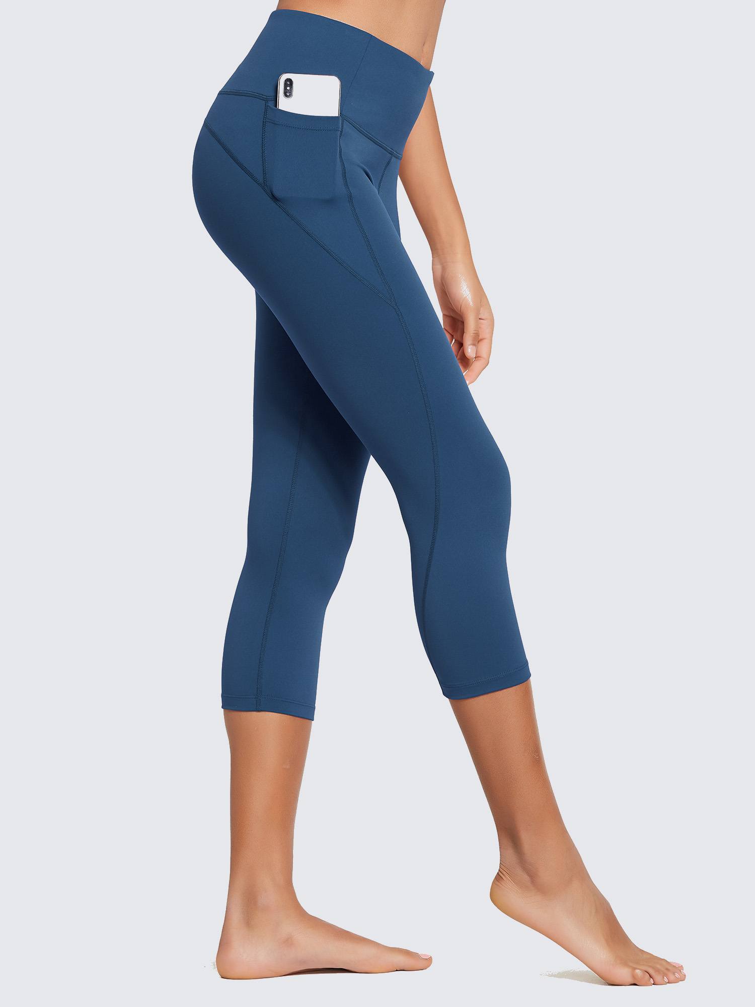 Women's Plus Size High-Waisted Capris