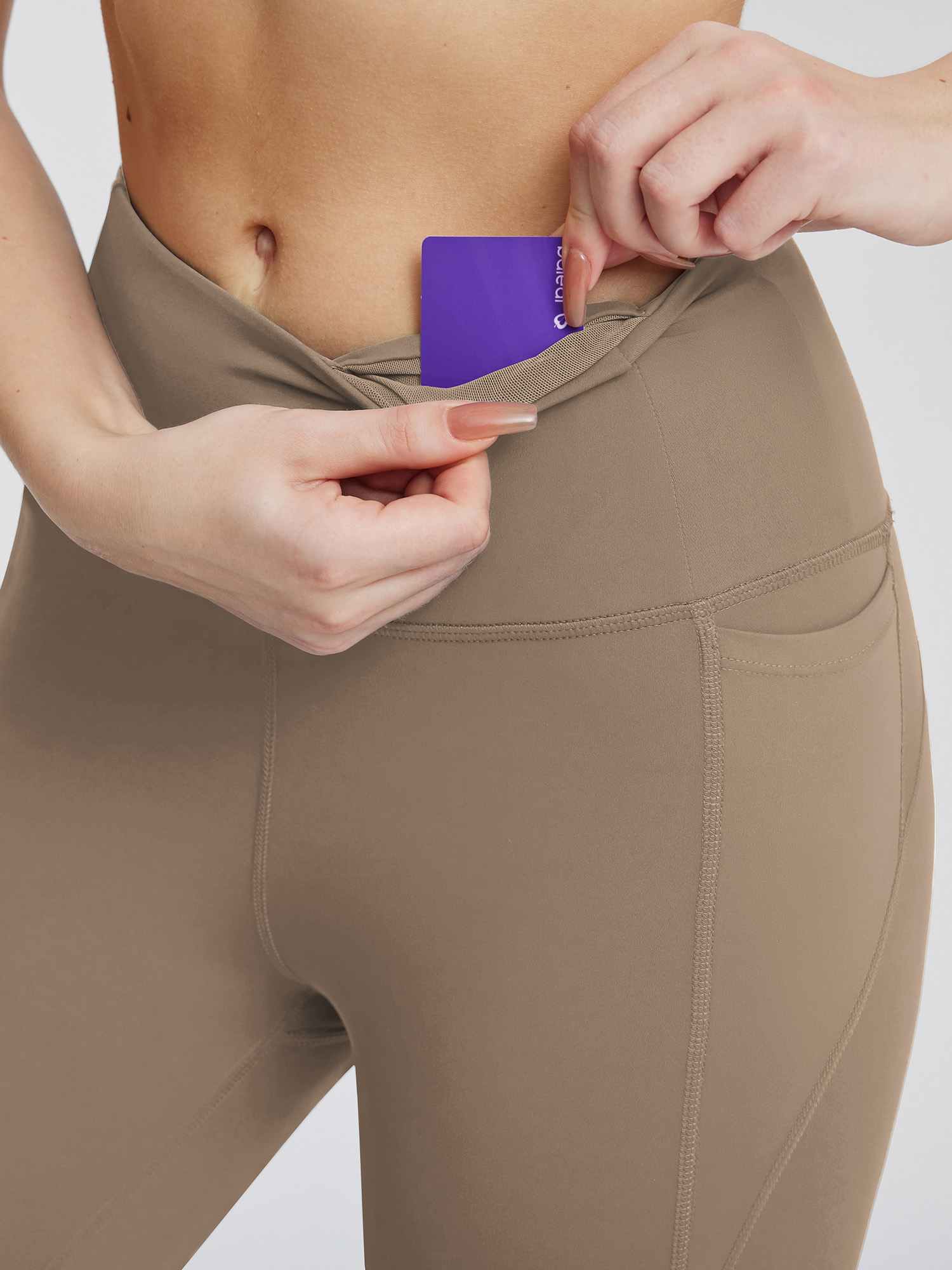 Women's Plus Size High-Waisted Capris