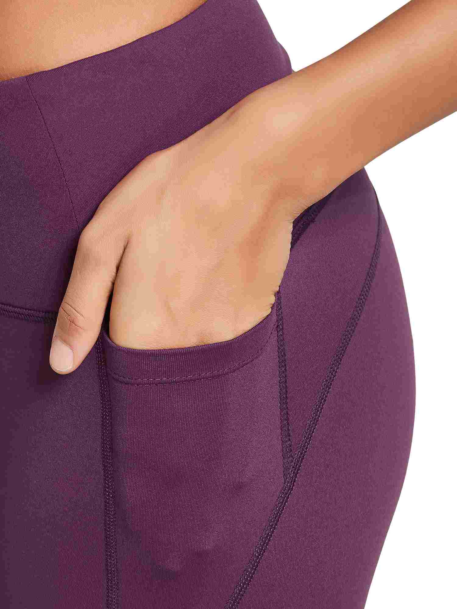 Women's Plus Size High-Waisted Capris