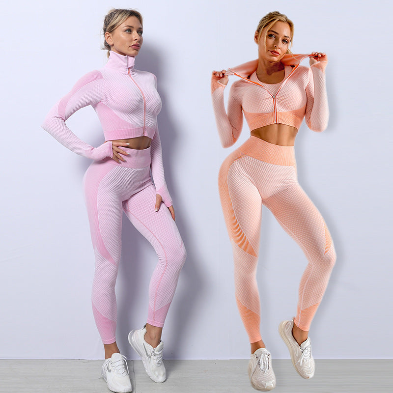 The Aura™ Seamless Set