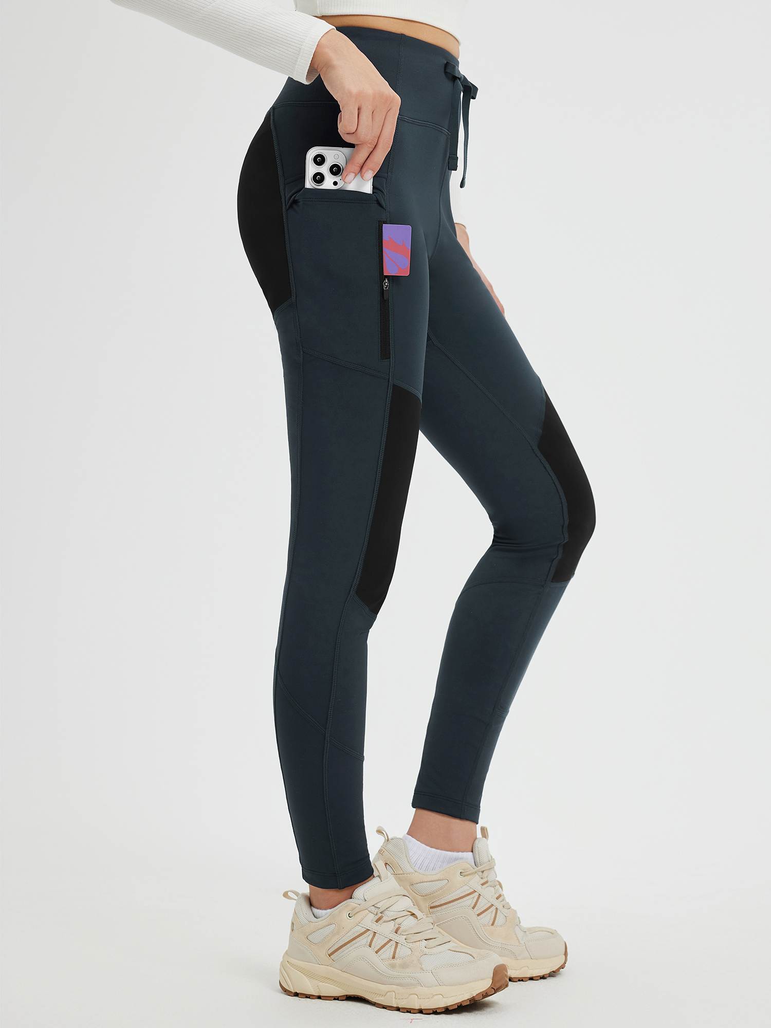Outdoor Multi-Pocket Slim-Fit Knit Fleece Pants