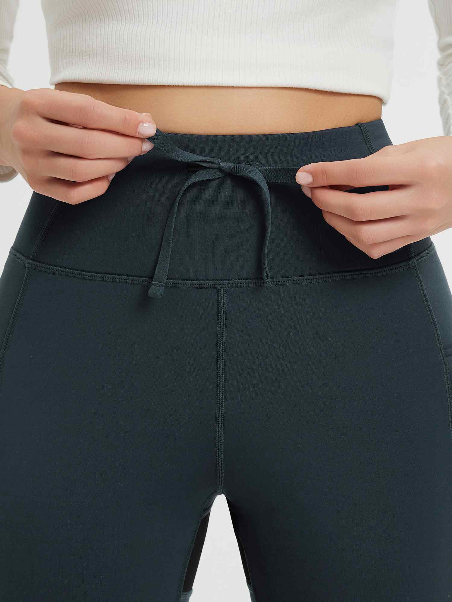 Outdoor Multi-Pocket Slim-Fit Knit Fleece Pants
