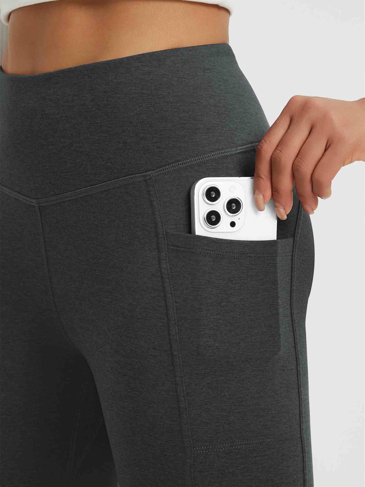 Women’s Yoga Floral Fleece High-Waisted Flared Pants