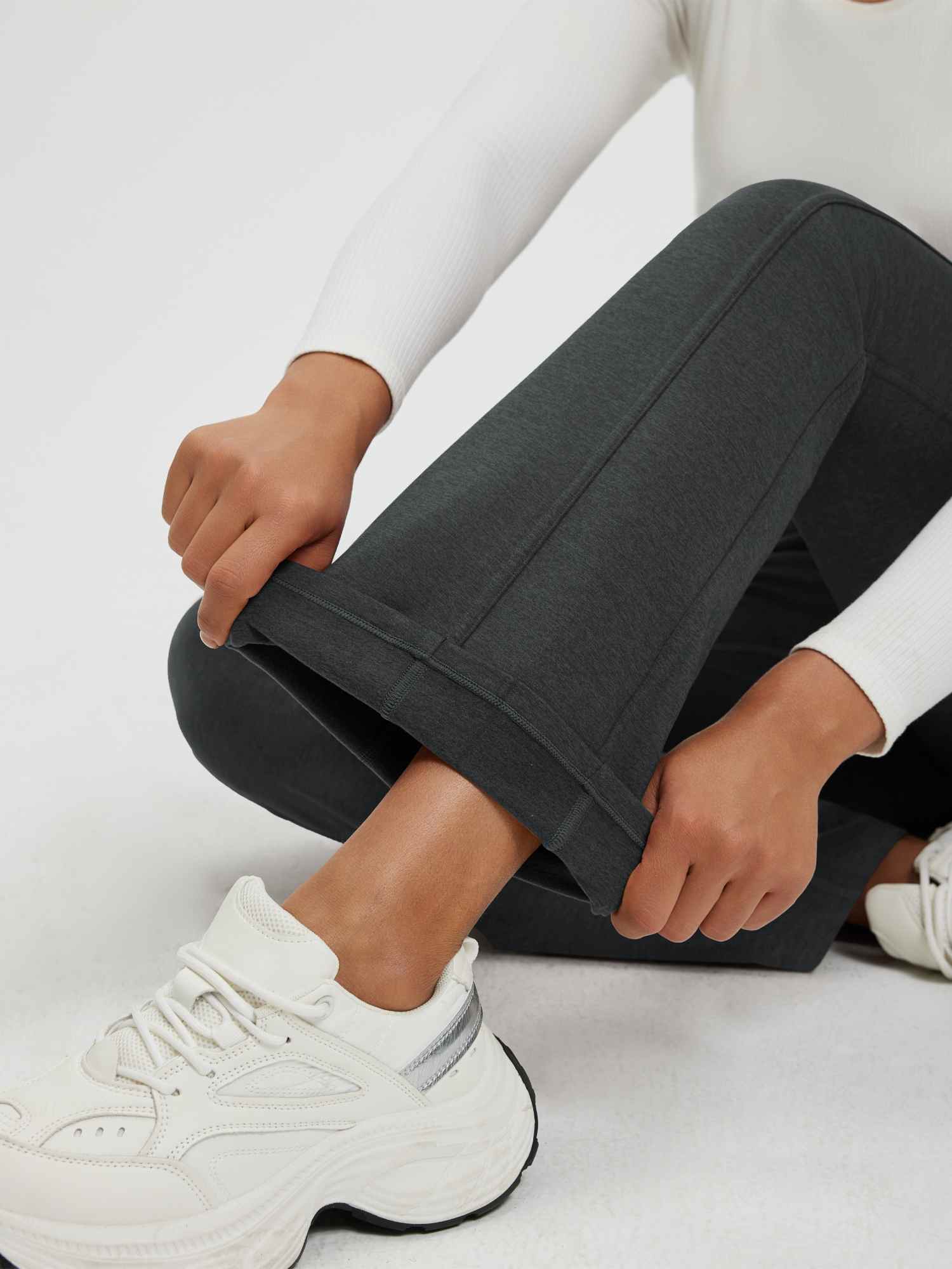 Women’s Yoga Floral Fleece High-Waisted Flared Pants