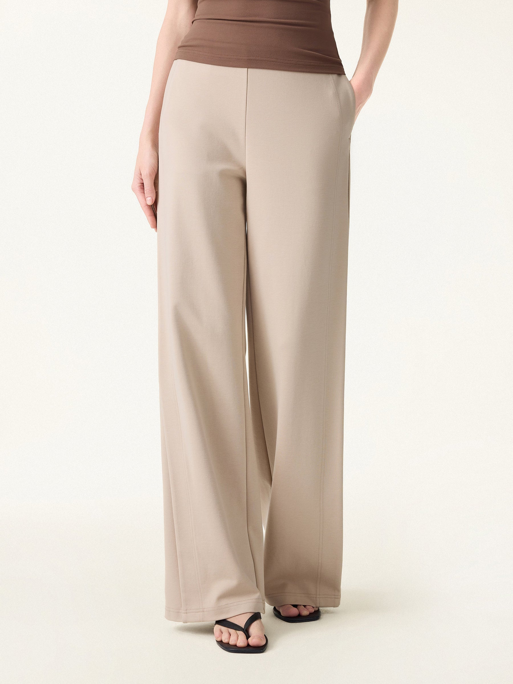 Drapey Mid Rise Wide Leg Pull-on Pant with Pockets