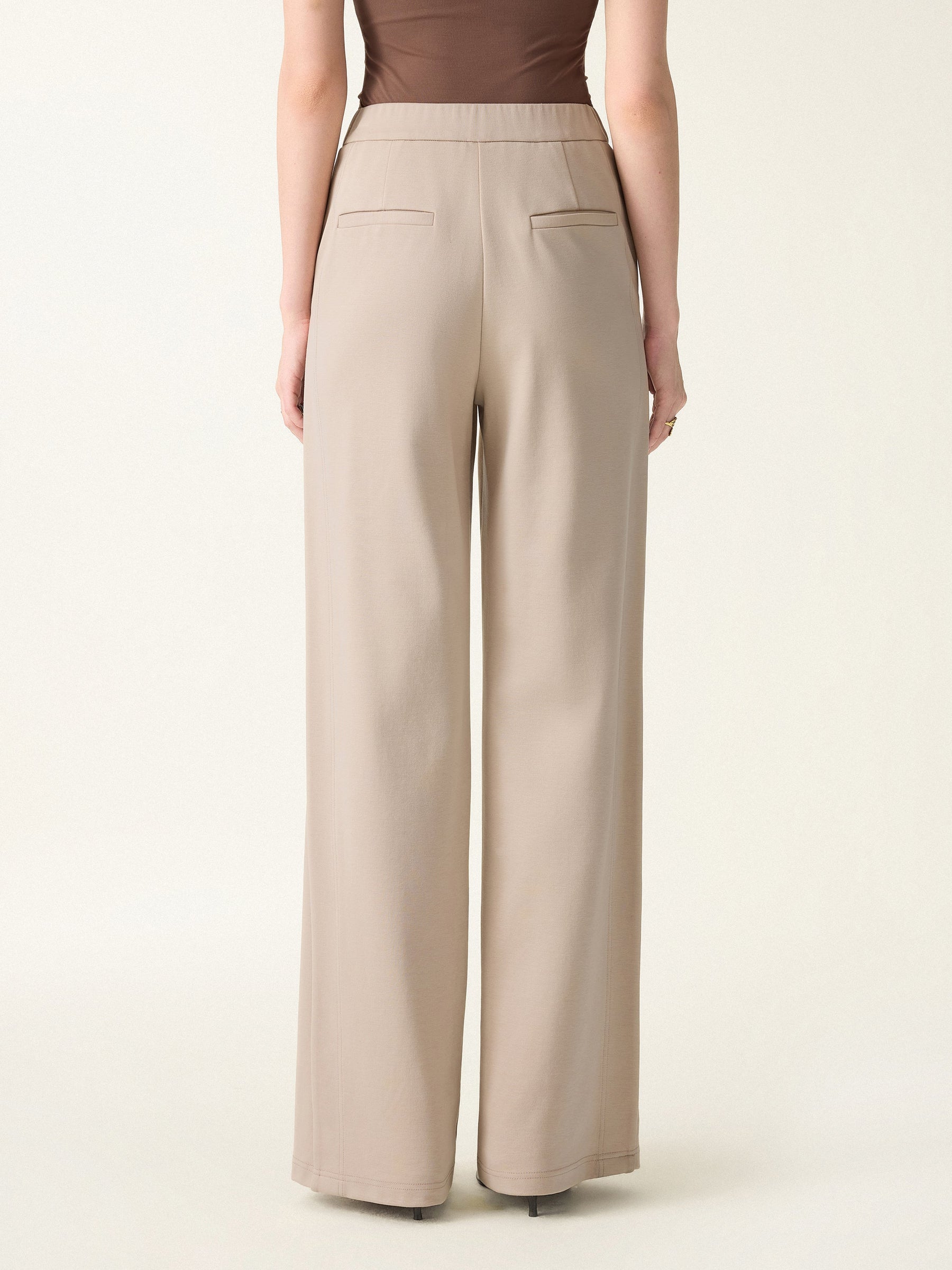Drapey Mid Rise Wide Leg Pull-on Pant with Pockets