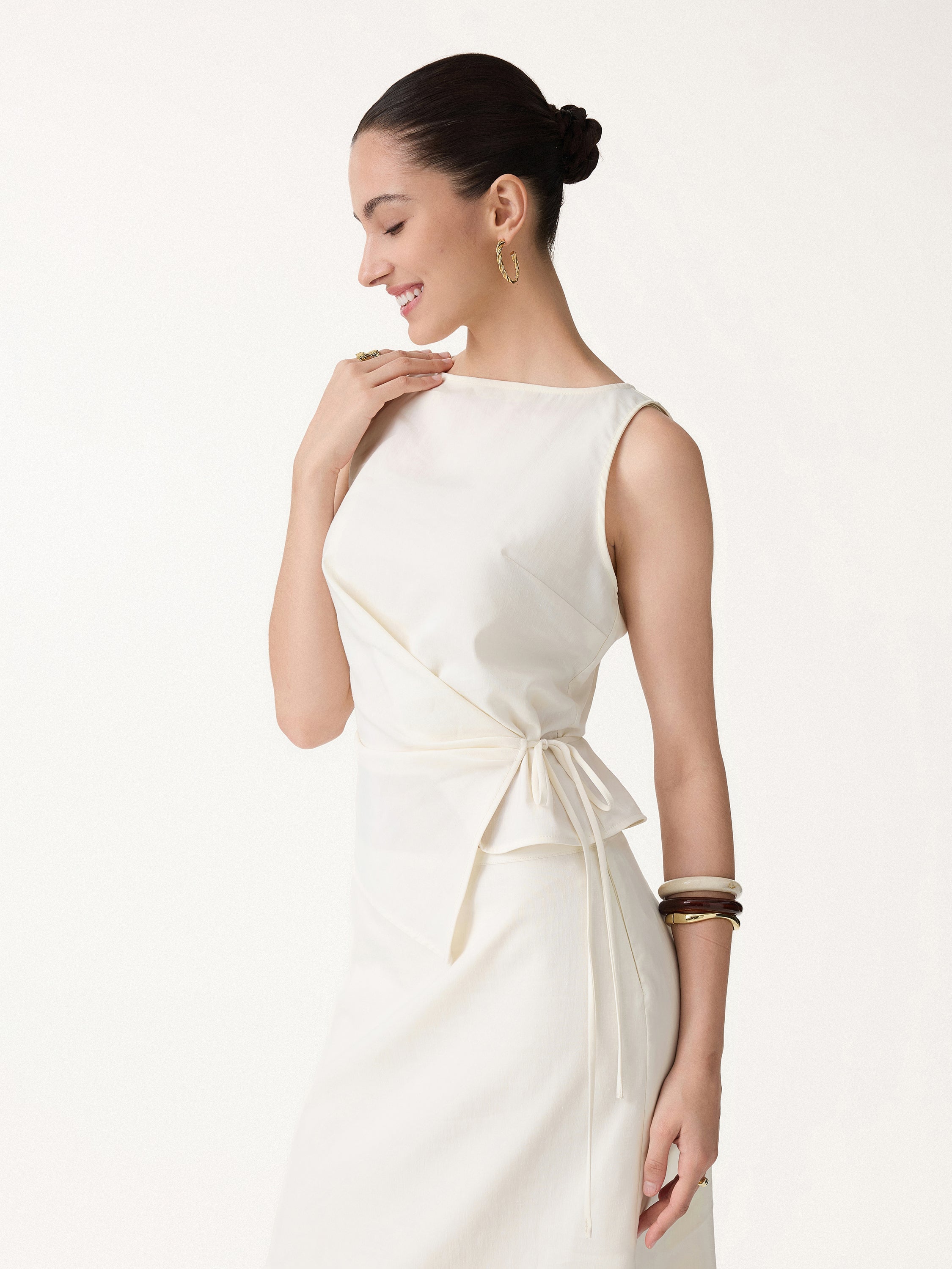 Lyocell-Linen Blend Boatneck Waist-Defined Top
