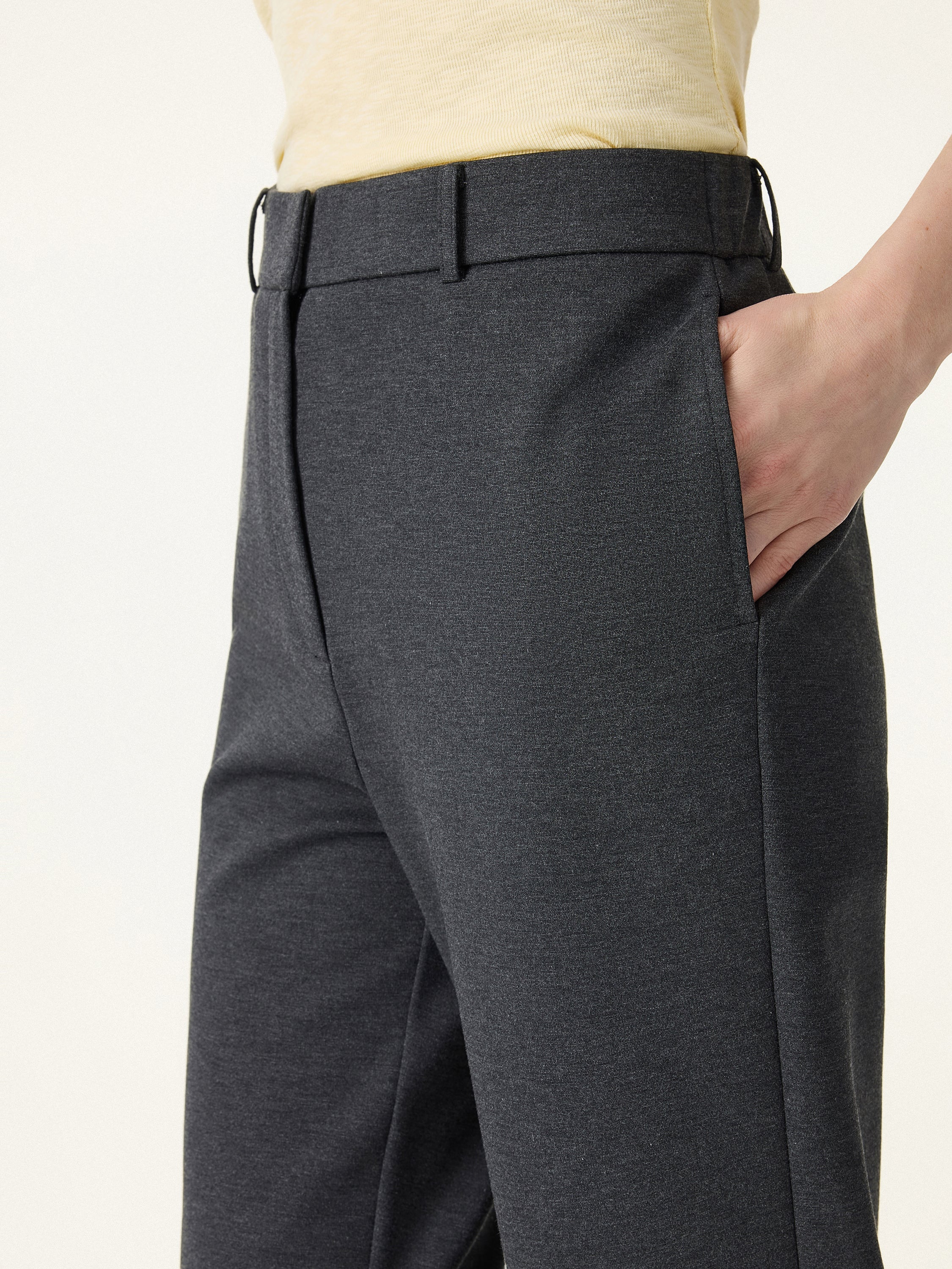 4-Way Stretch High Rise Tapered Leg Pant with Pockets