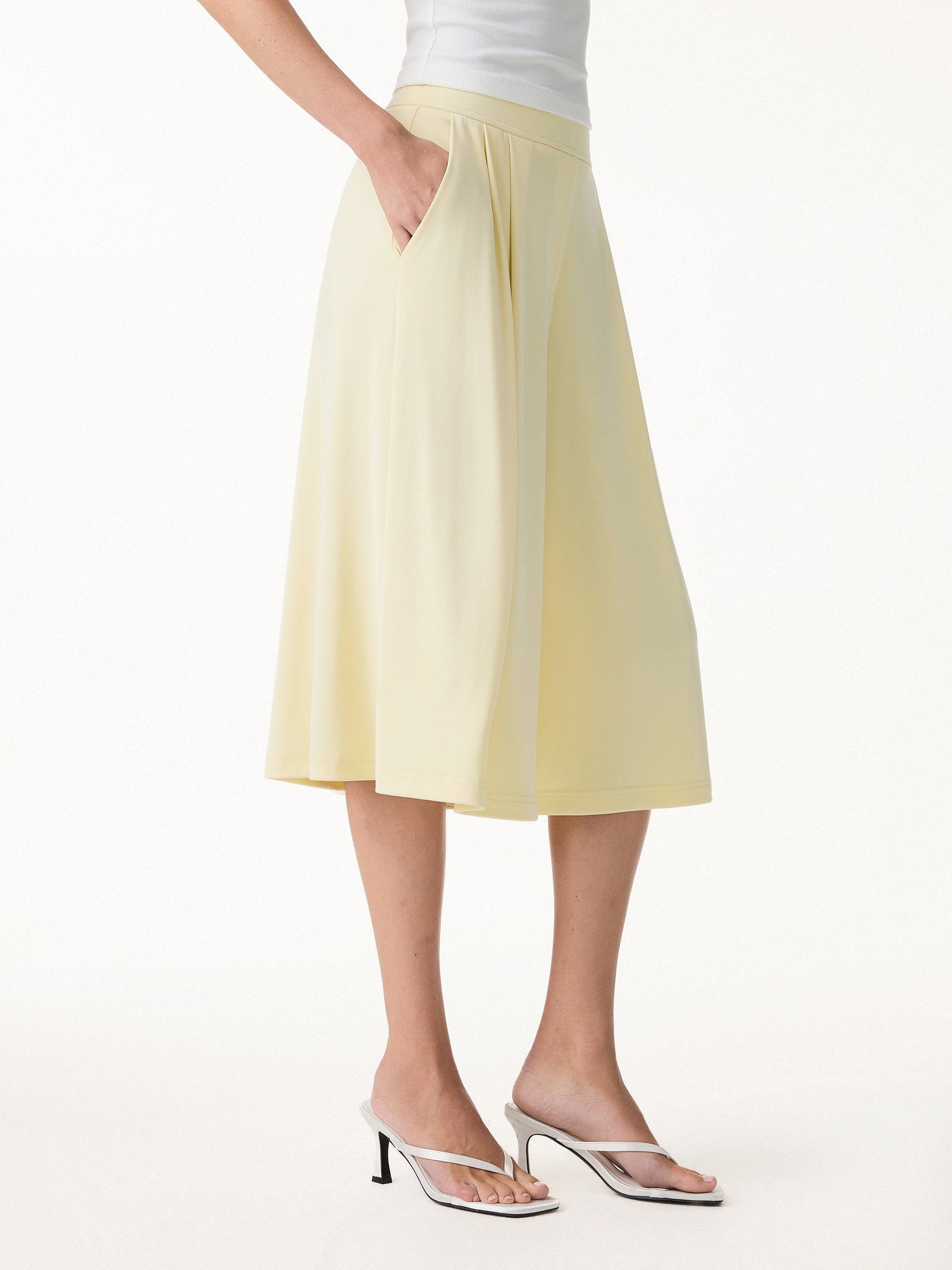 Sandwashed Super Flowy Cropped Palazzo Leg Pant with Pockets