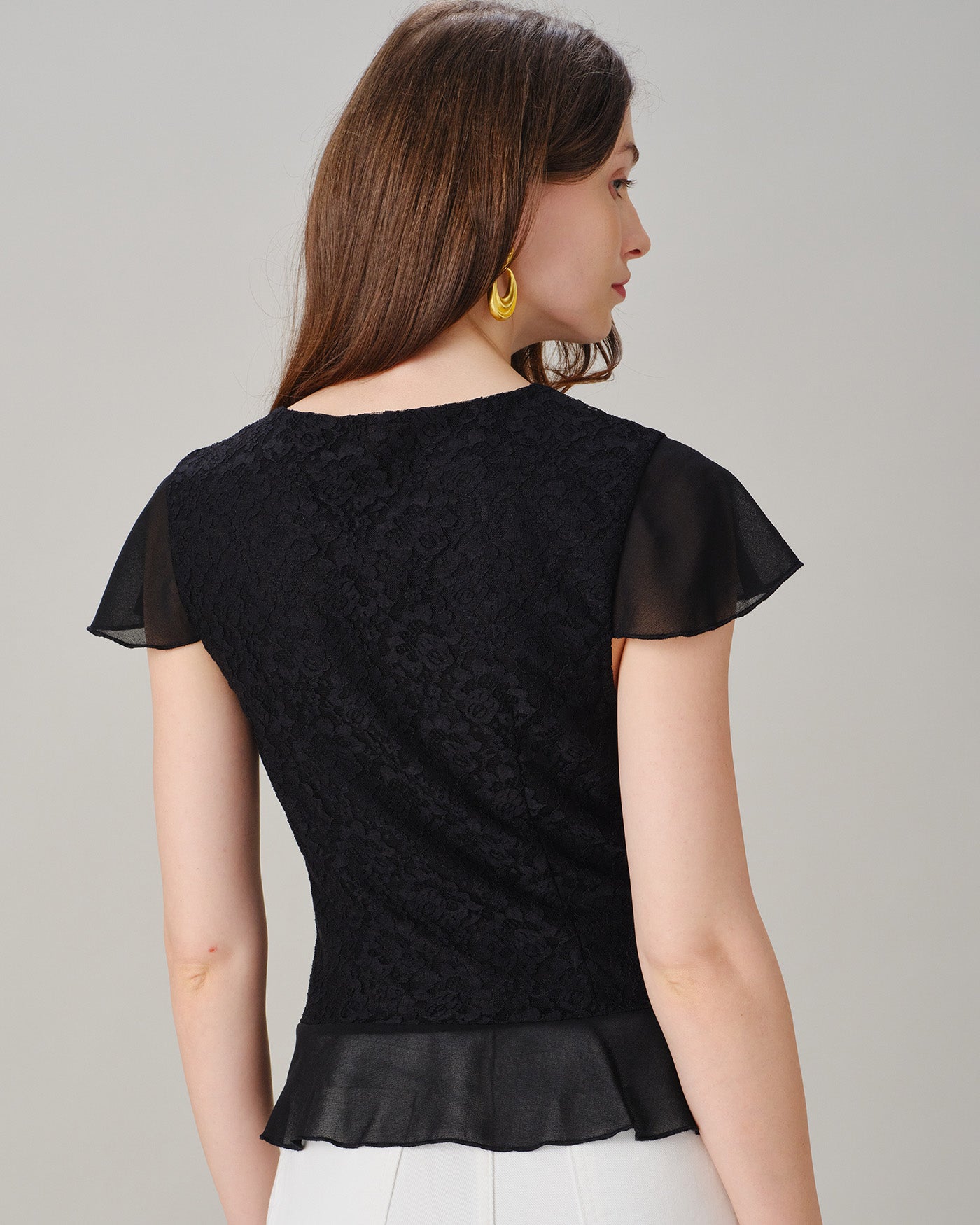 Black Round Neck Lace Splicing Tee