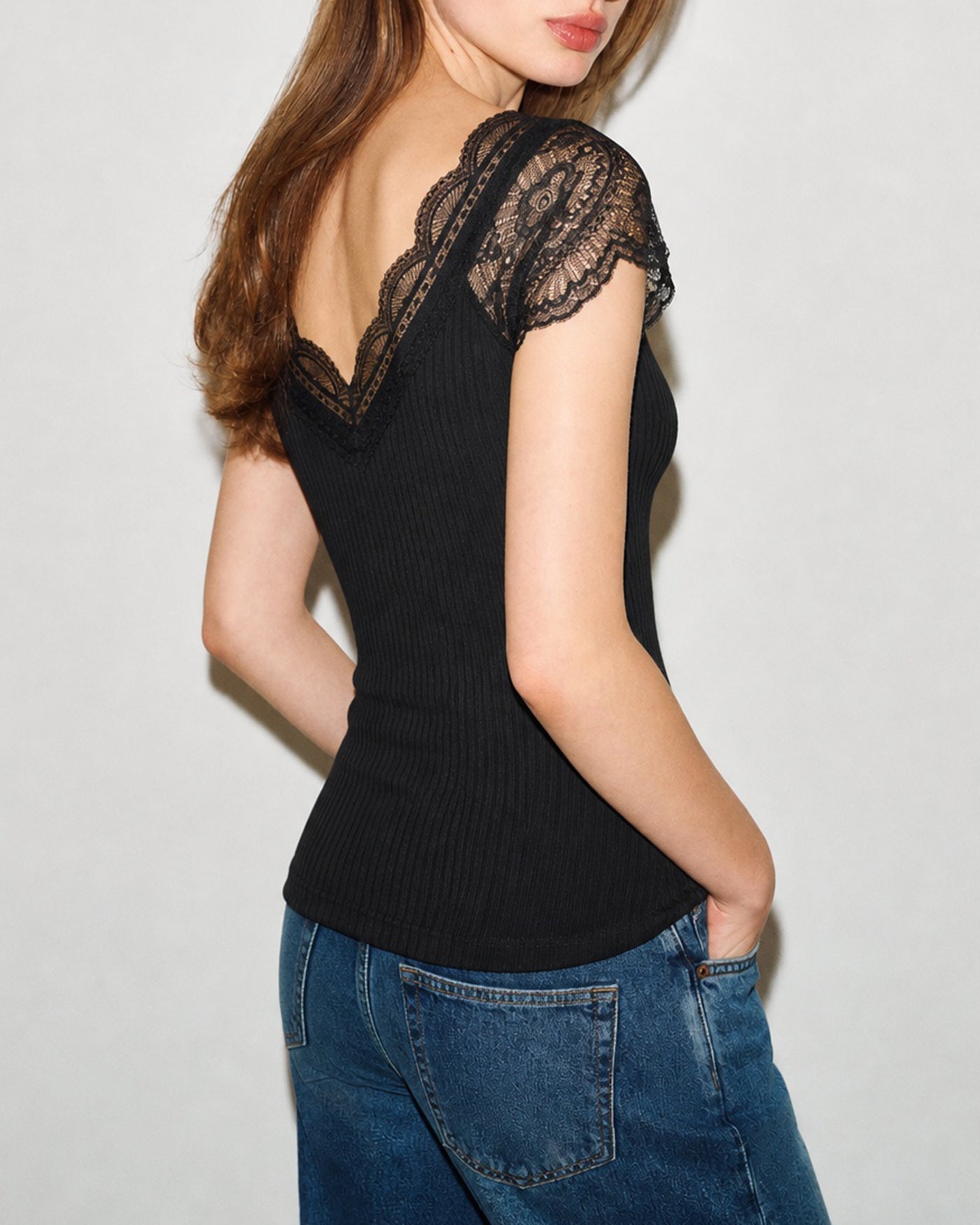Black Solid V Neck Lace Splicing Tee