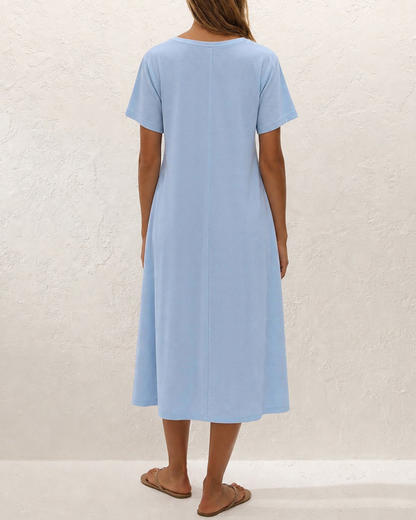 Blue Solid V Neck Pockets Midi Dress