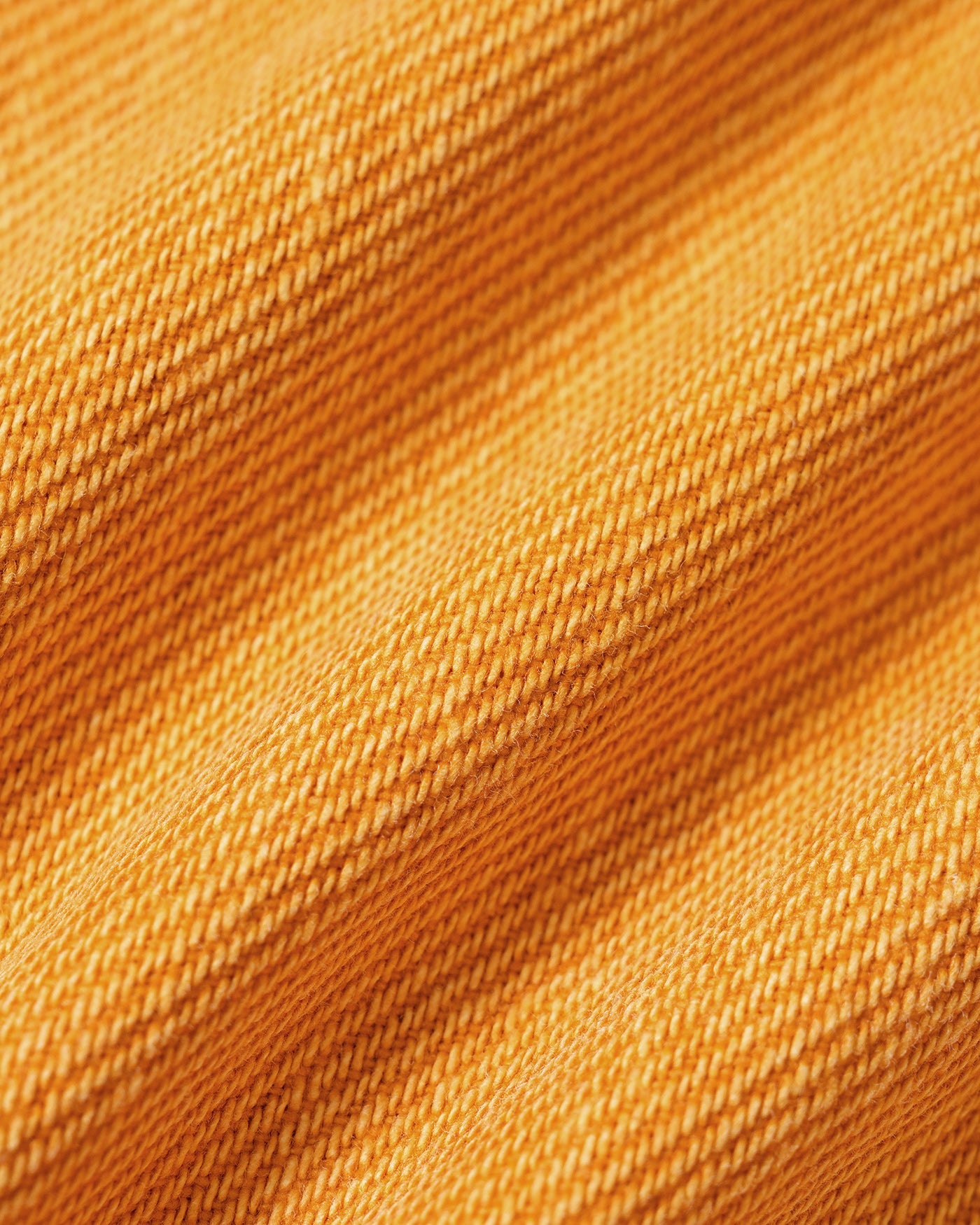 Yellow Solid Belt Pockets Shorts