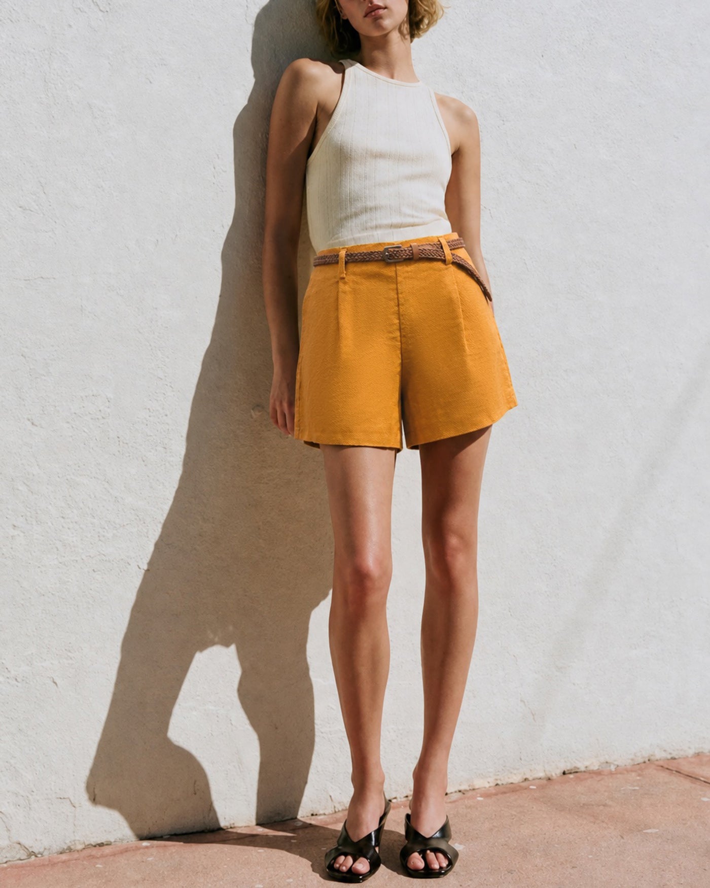 Yellow Solid Belt Pockets Shorts