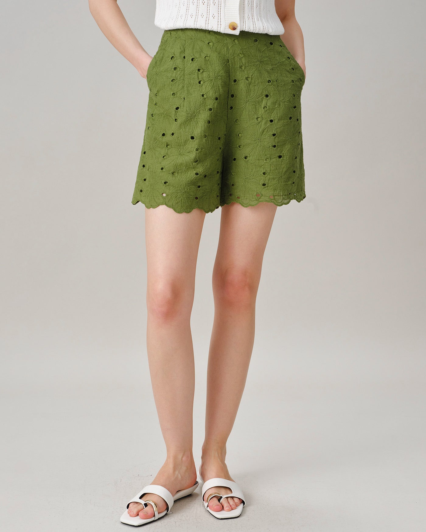 Green Cut Out Embroidery Pockets Shorts