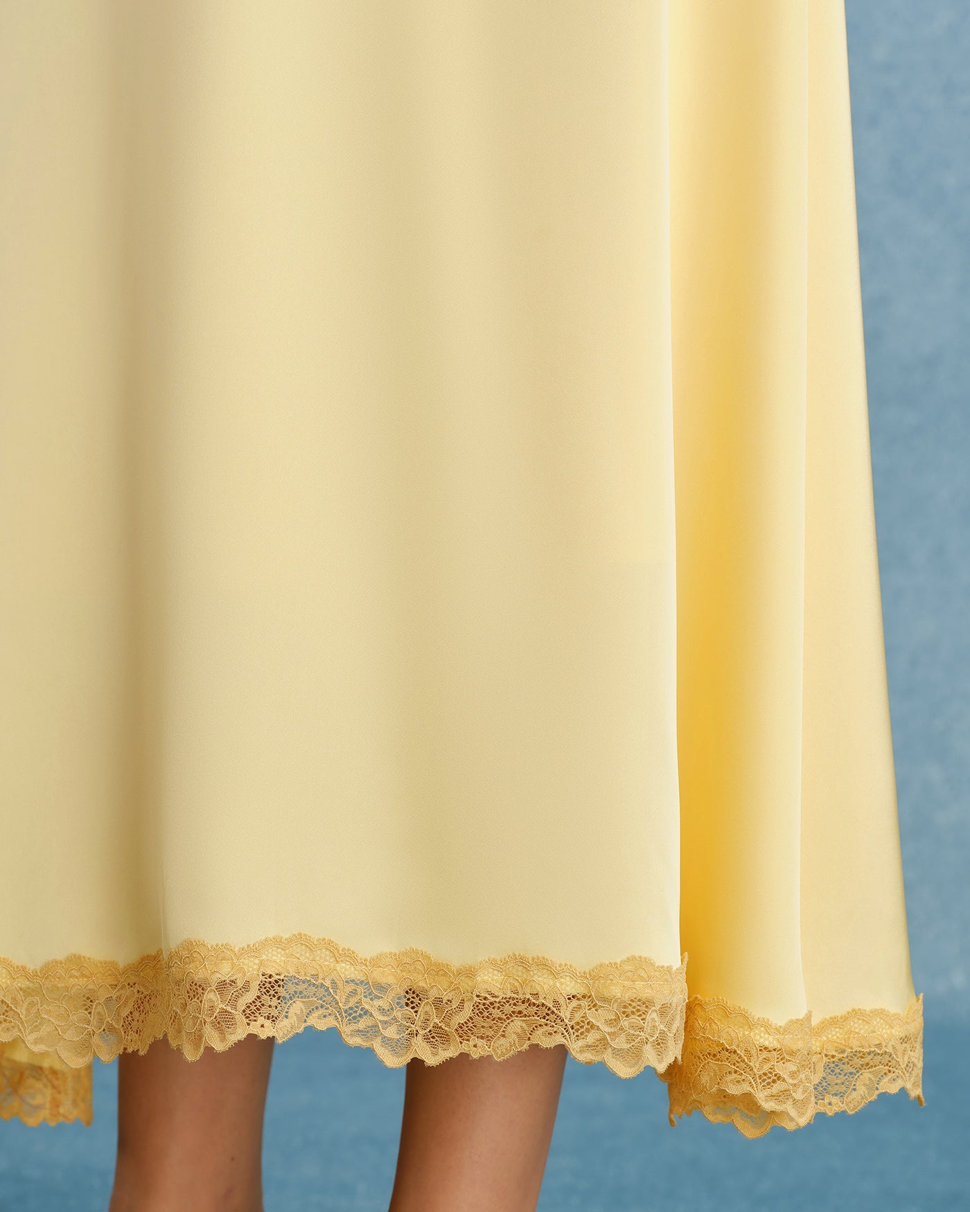 Yellow V Neck Lace Splicing Maxi Dress