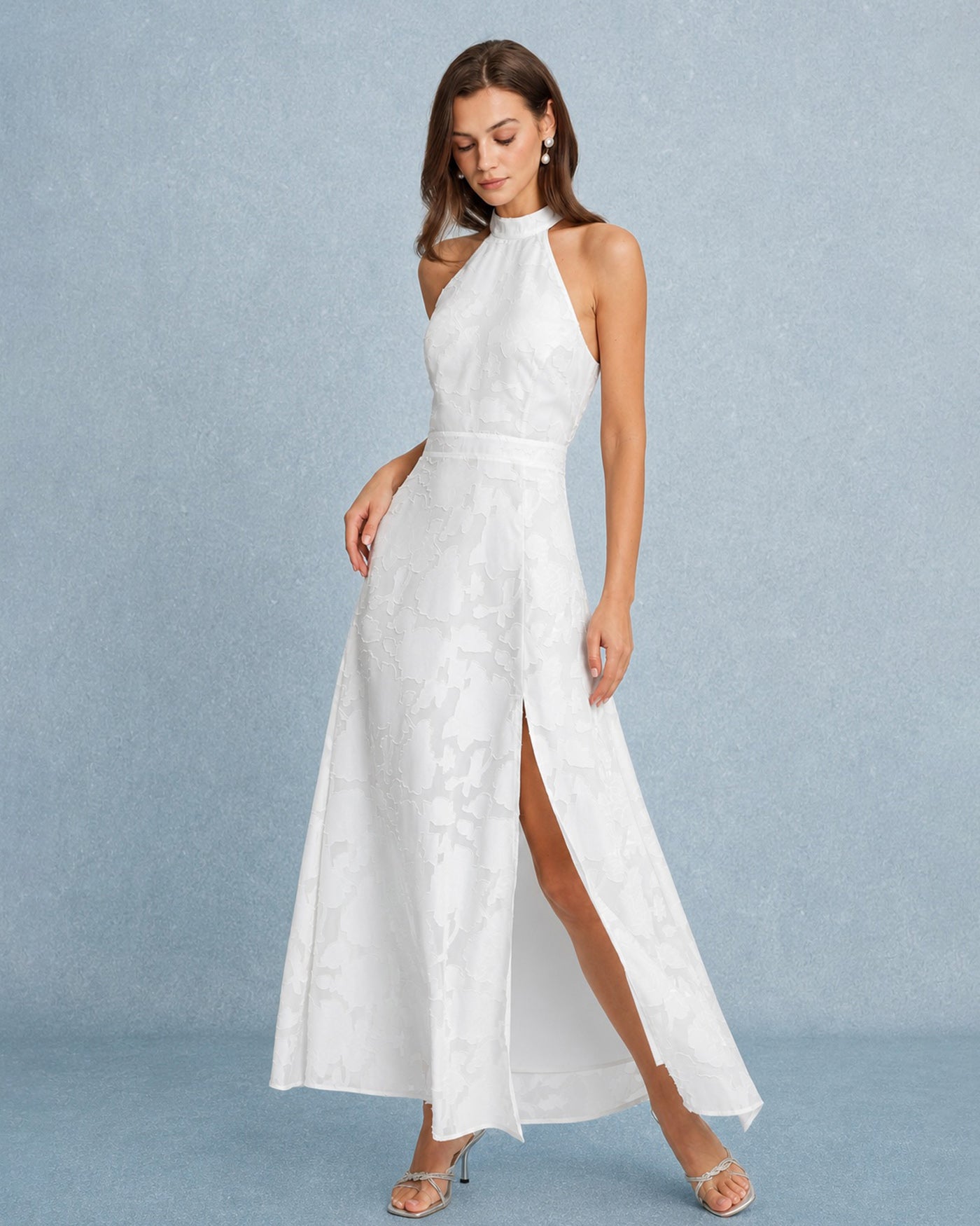 White Backless Bowknot Maxi Dress