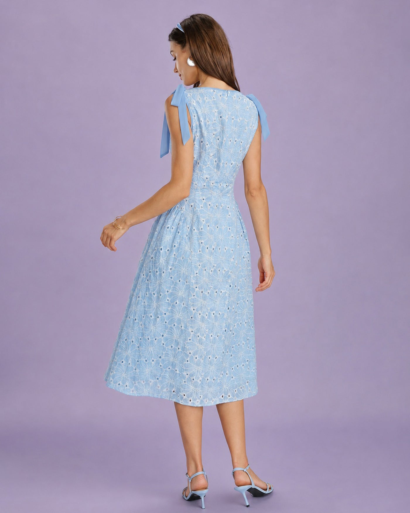 Blue Boat Neck Embroidery Midi Dress
