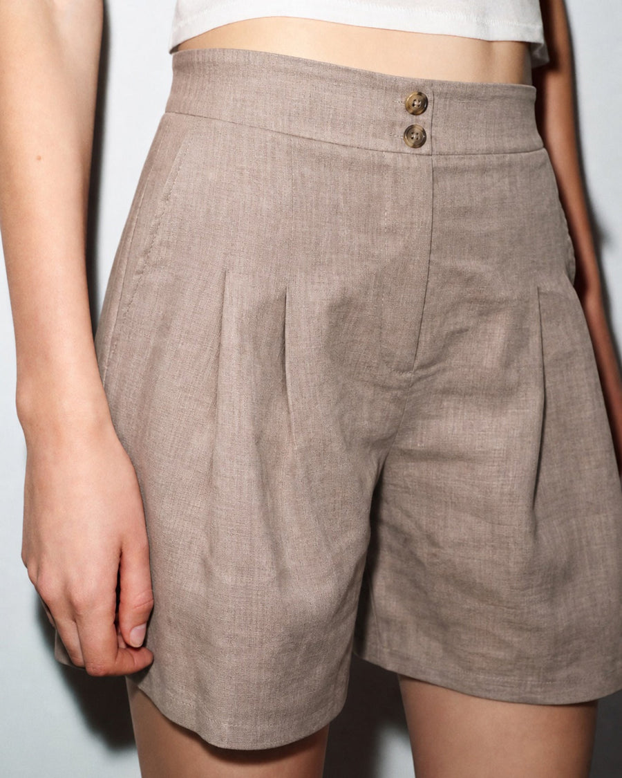 Brown Elastic Waist Pockets Shorts