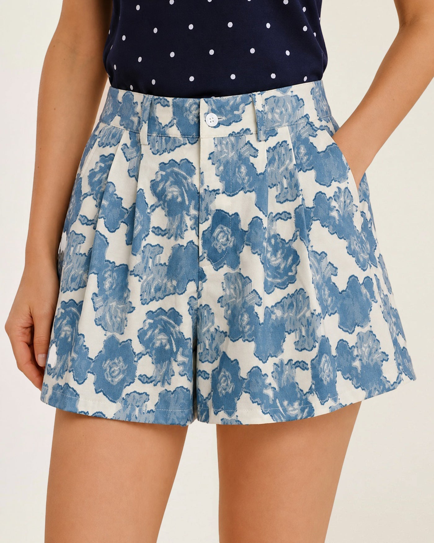Blue Floral Button Pockets Shorts