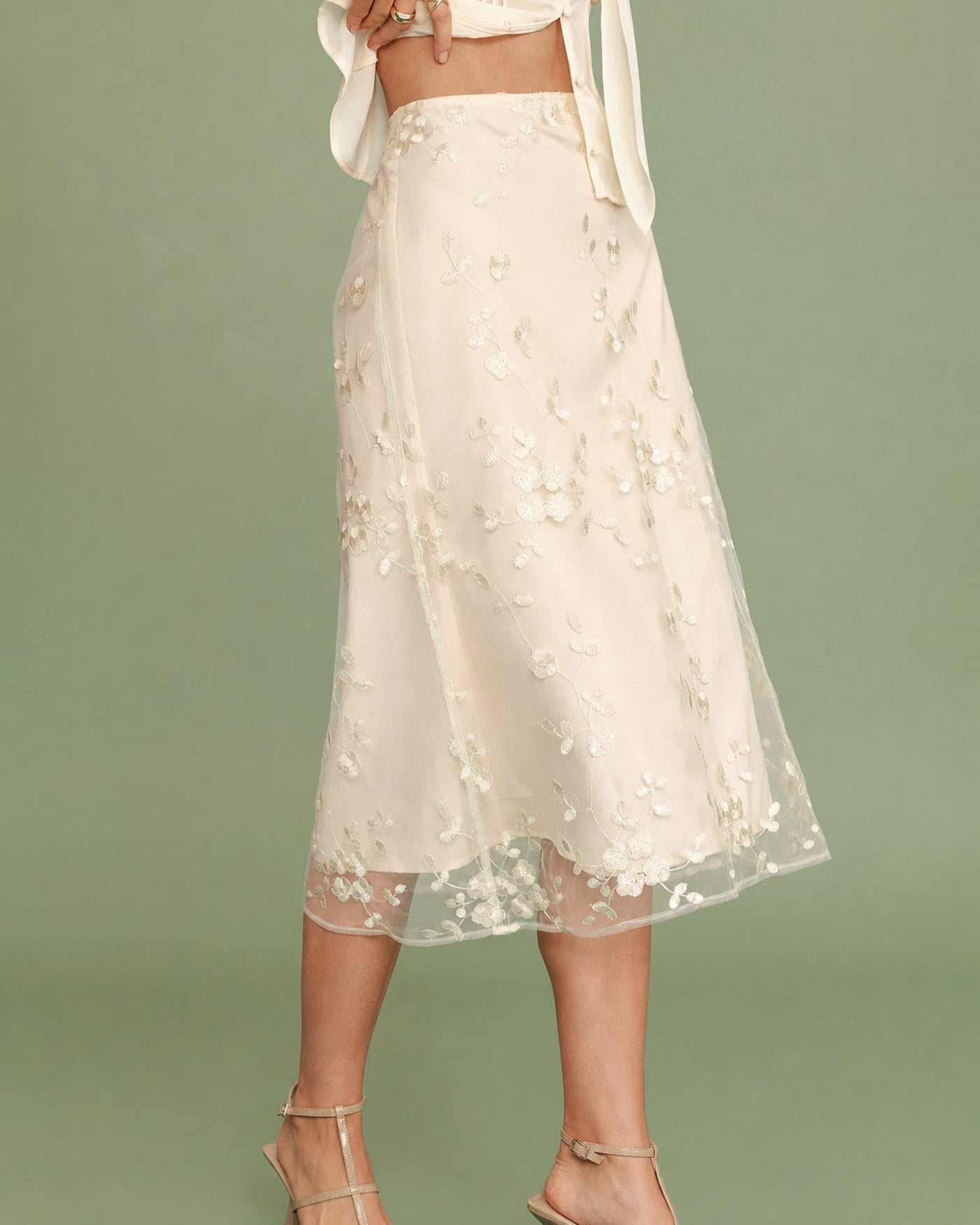 Apricot Floral Embroidery Mesh Midi Skirt