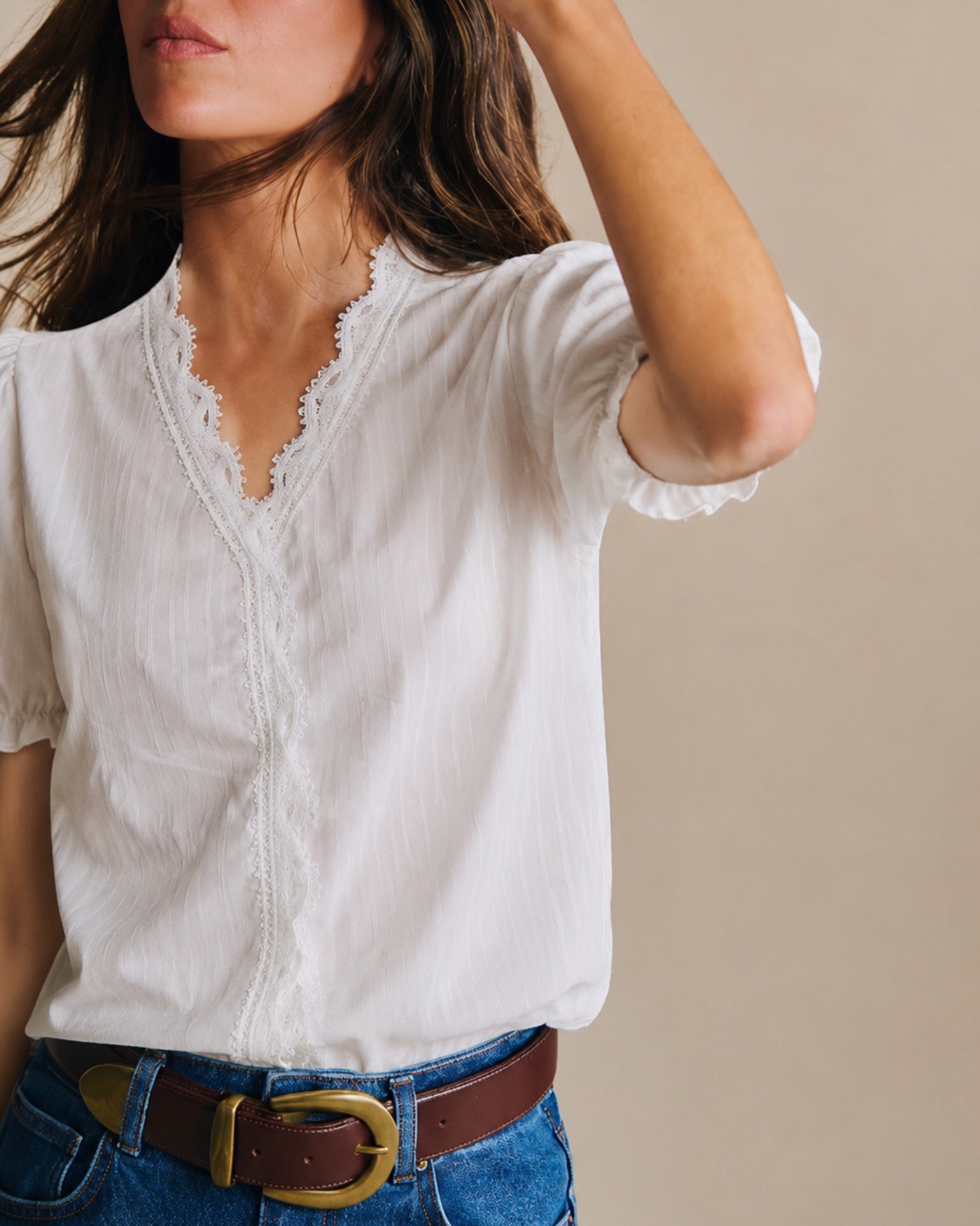White V Neck Puffed Sleeve Splicing Tee